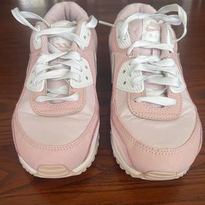 Pink Nike air max
